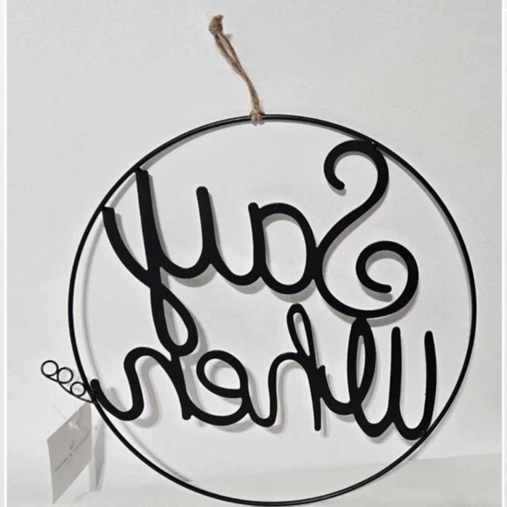 New Room & Retreat Wall Décor “Say When” Black Metal Circle Sign Bar Large